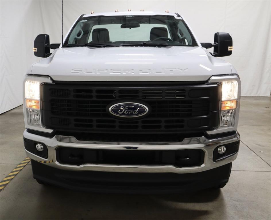 new 2024 Ford F-350 car, priced at $52,715