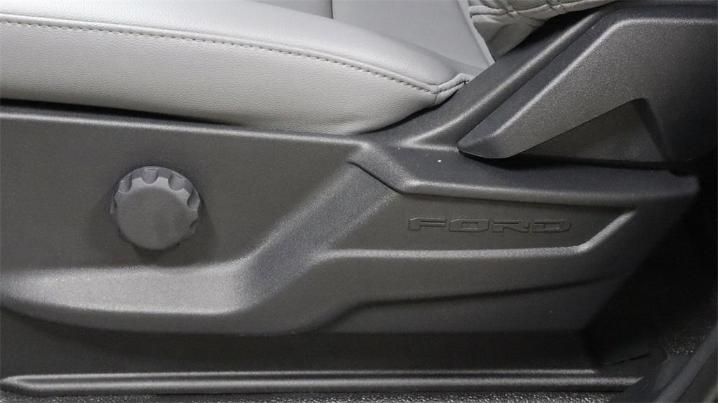 new 2024 Ford F-350 car, priced at $52,715