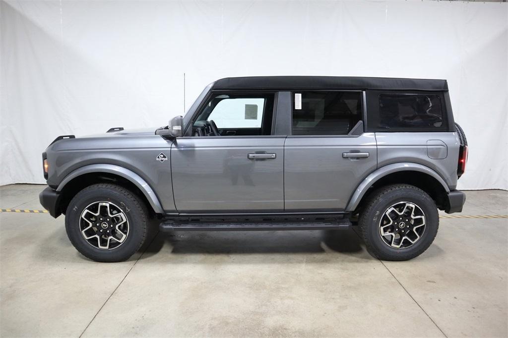 new 2024 Ford Bronco car, priced at $53,680