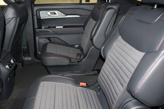 new 2025 Ford Explorer car, priced at $48,390