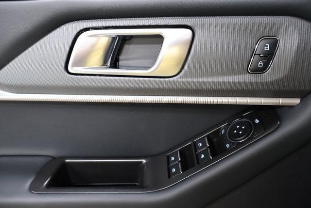 new 2025 Ford Explorer car, priced at $48,390
