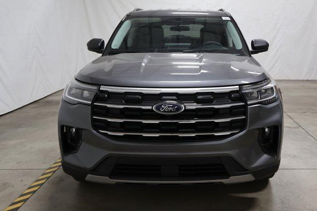 new 2025 Ford Explorer car, priced at $46,885