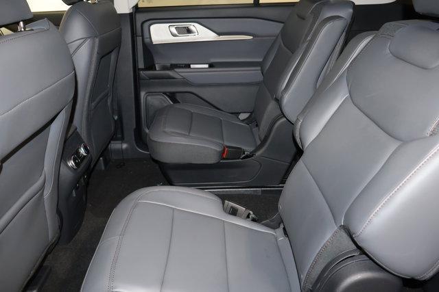 new 2025 Ford Explorer car, priced at $46,885