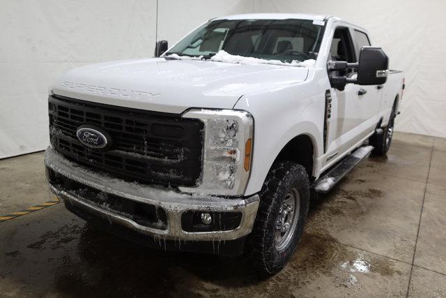 new 2025 Ford F-350 car, priced at $70,490