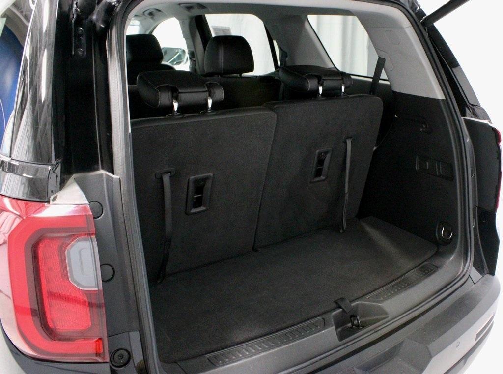 used 2021 GMC Acadia car, priced at $29,303