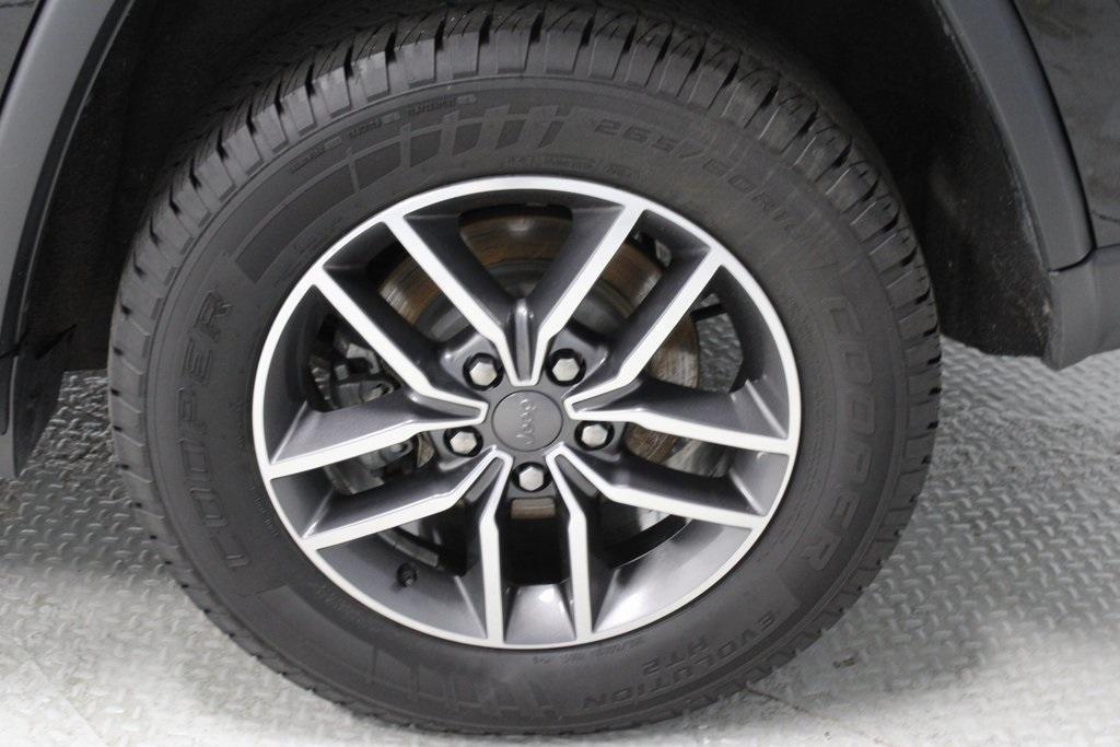 used 2019 Jeep Grand Cherokee car, priced at $18,077