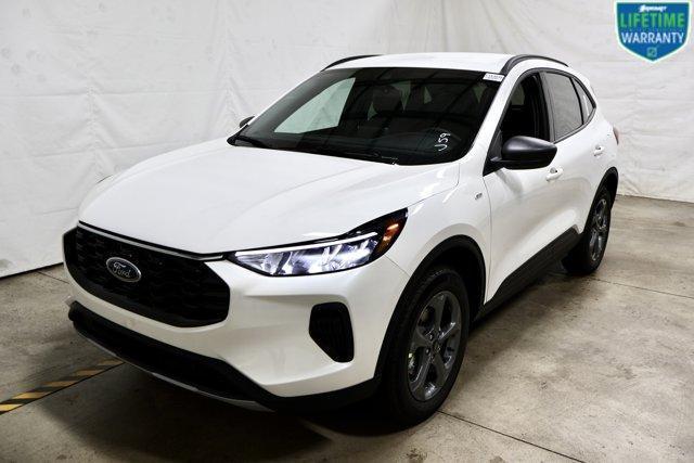 new 2025 Ford Escape car, priced at $30,065