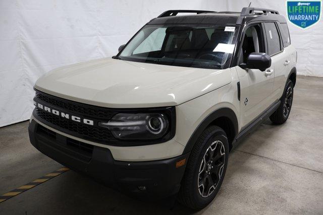 new 2025 Ford Bronco Sport car, priced at $39,275