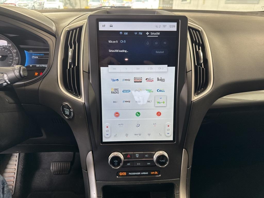 used 2024 Ford Edge car, priced at $27,993