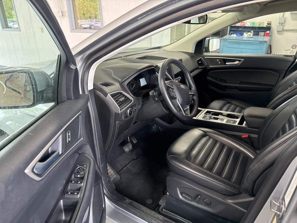used 2024 Ford Edge car, priced at $27,993