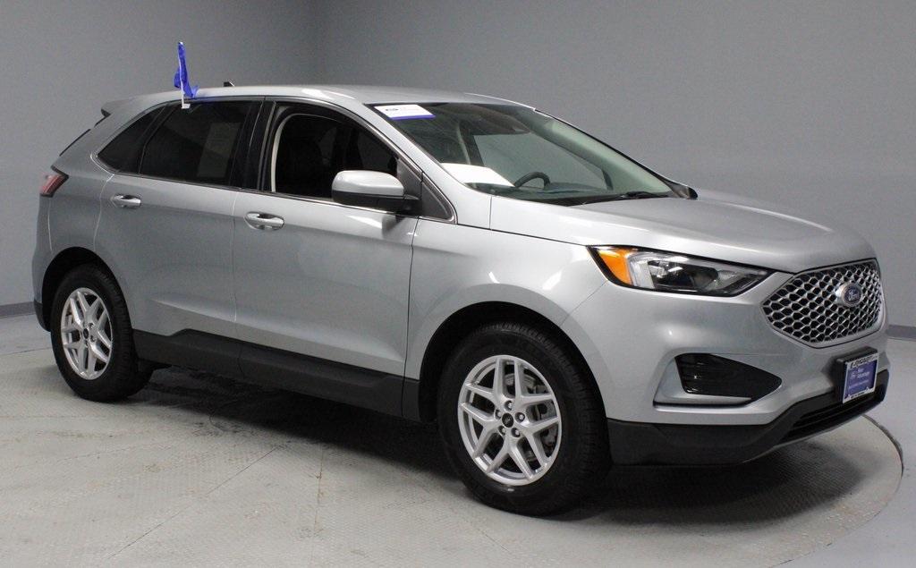 used 2024 Ford Edge car, priced at $27,769