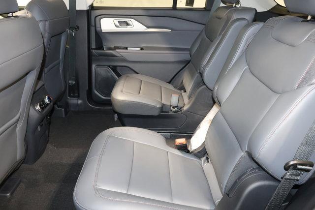 new 2025 Ford Explorer car, priced at $48,965