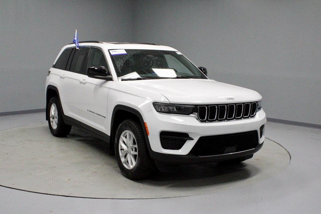 used 2024 Jeep Grand Cherokee car, priced at $32,946