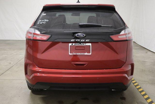 new 2024 Ford Edge car, priced at $41,919