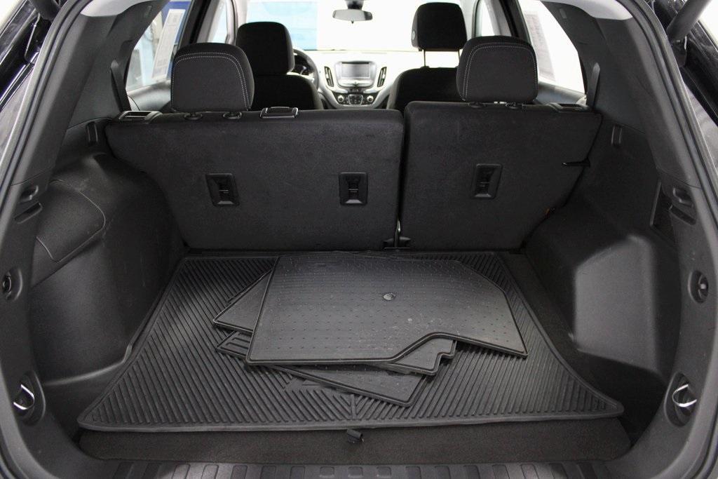 used 2023 Chevrolet Equinox car, priced at $22,546