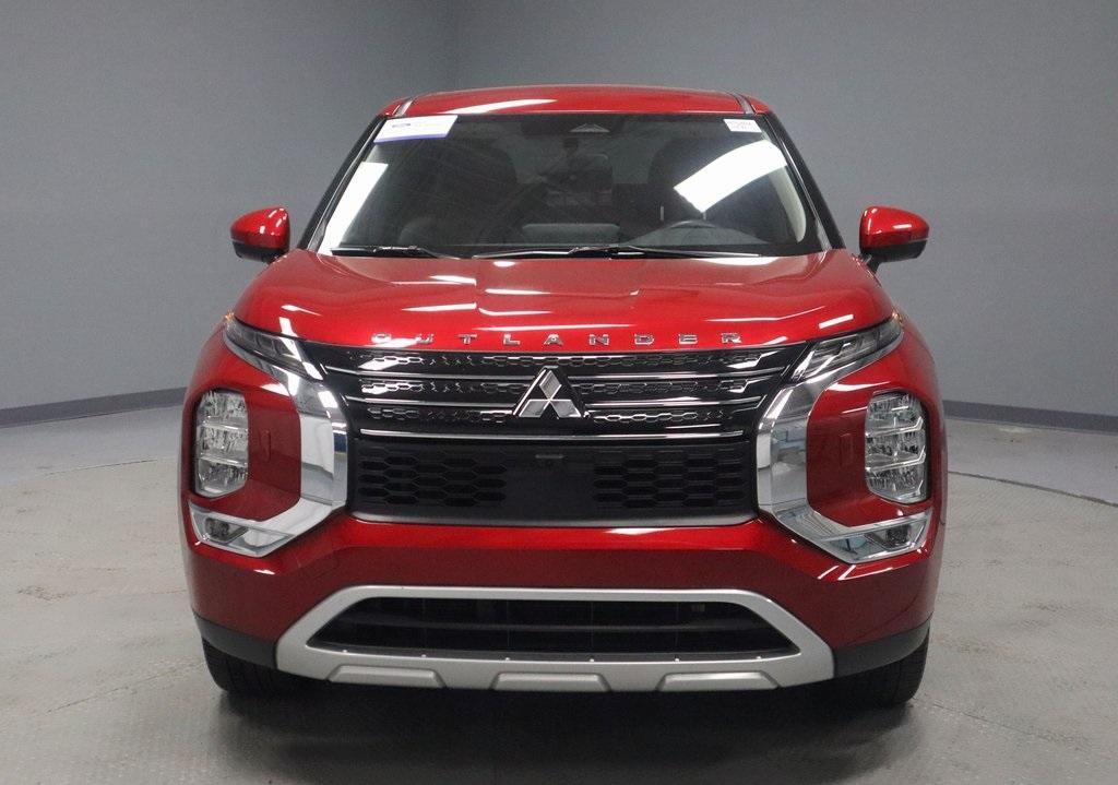 used 2023 Mitsubishi Outlander car, priced at $25,727