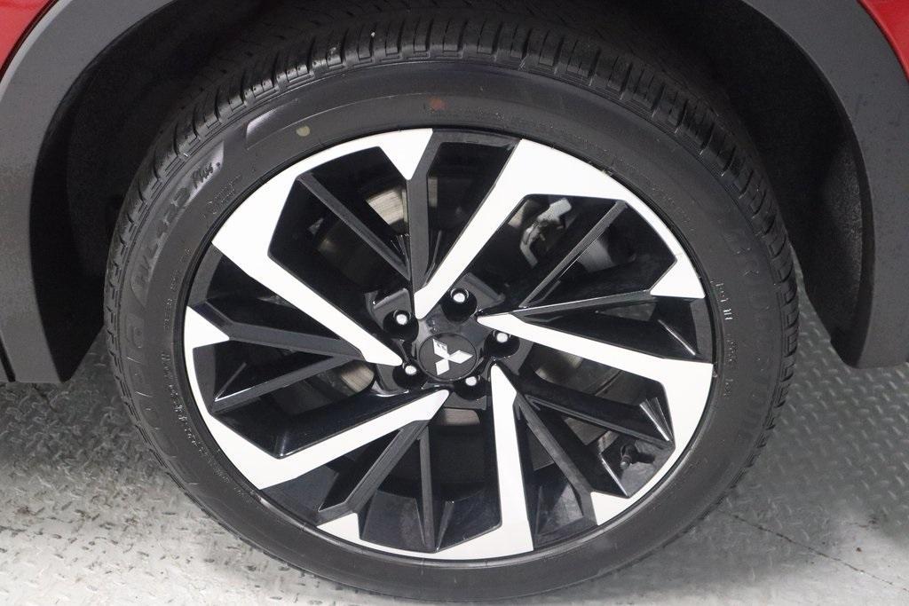 used 2023 Mitsubishi Outlander car, priced at $25,727