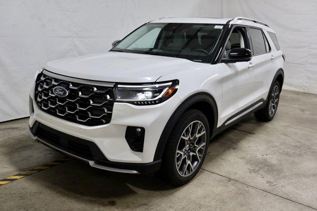 new 2025 Ford Explorer car, priced at $62,795