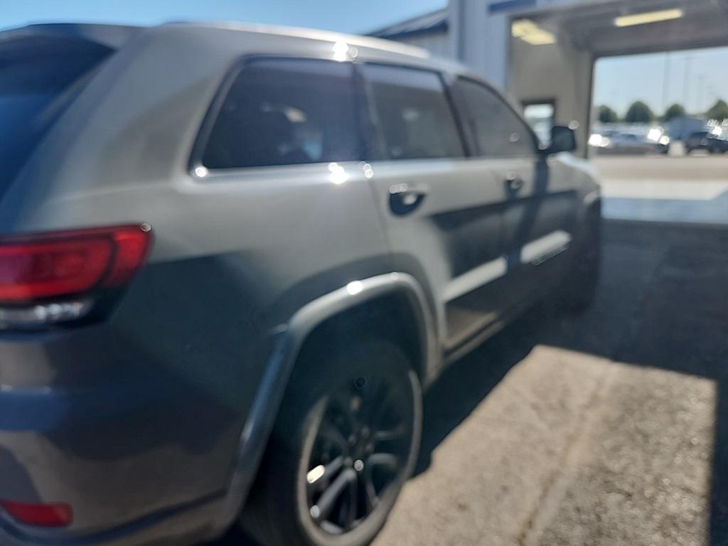 used 2021 Jeep Grand Cherokee car, priced at $22,838