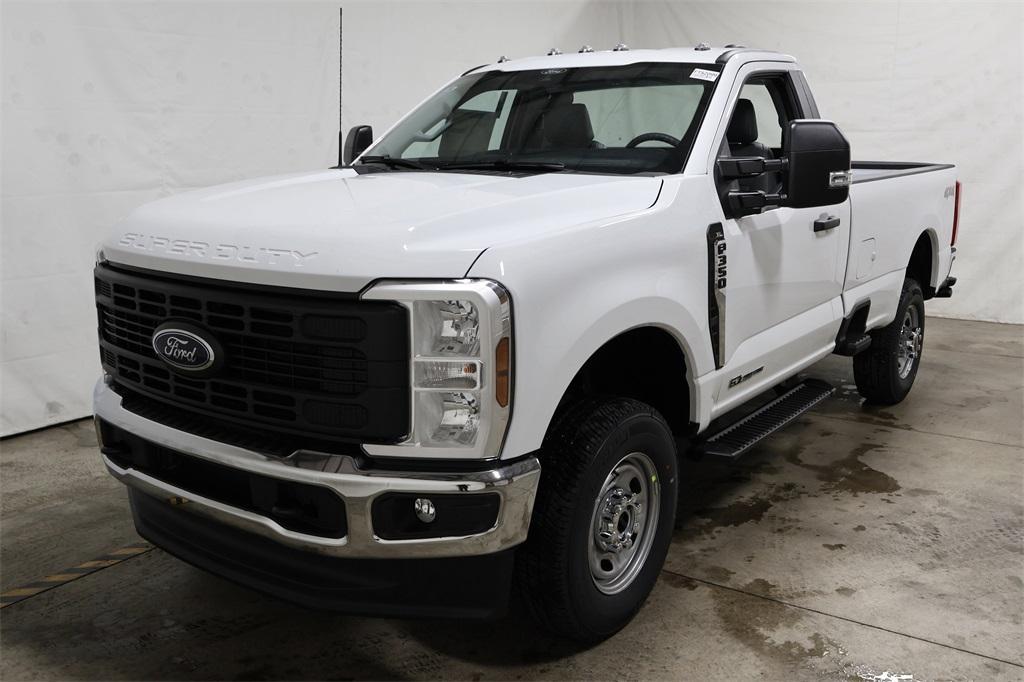 new 2025 Ford F-350 car, priced at $63,060