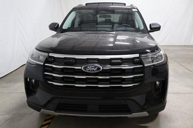 new 2025 Ford Explorer car, priced at $48,350