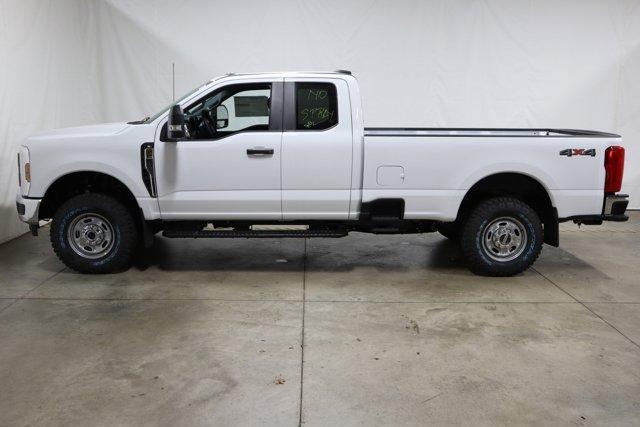 new 2024 Ford F-250 car, priced at $52,243