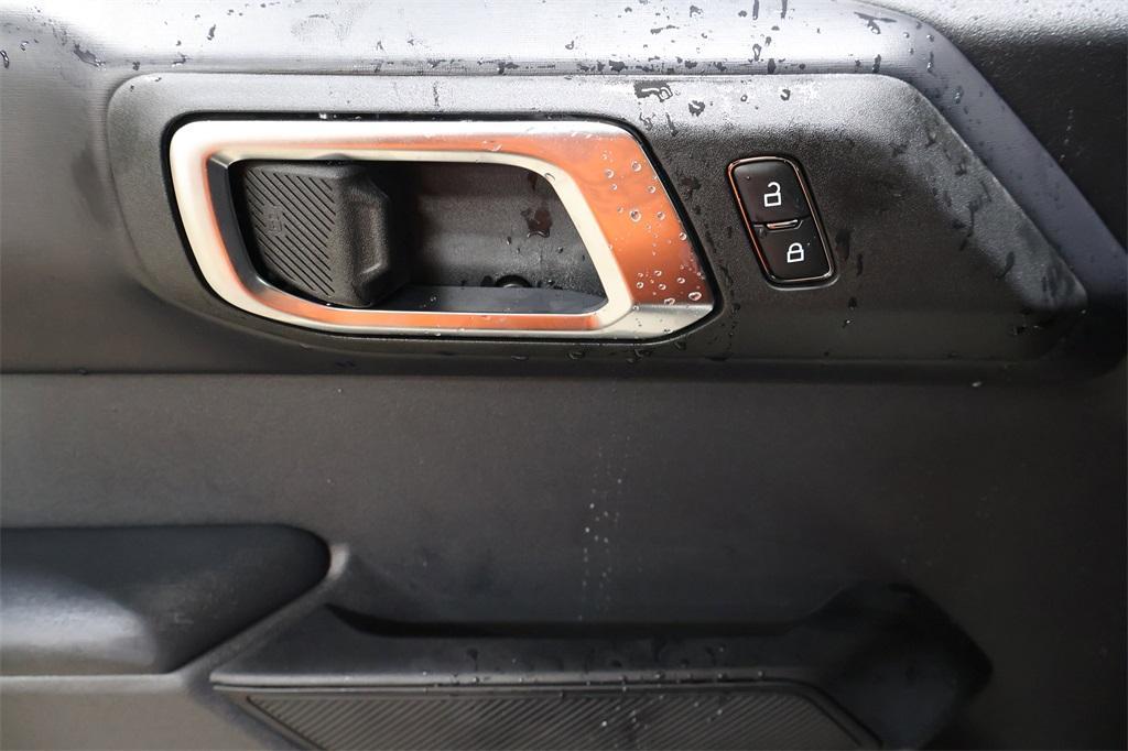 new 2025 Ford Bronco car, priced at $52,025