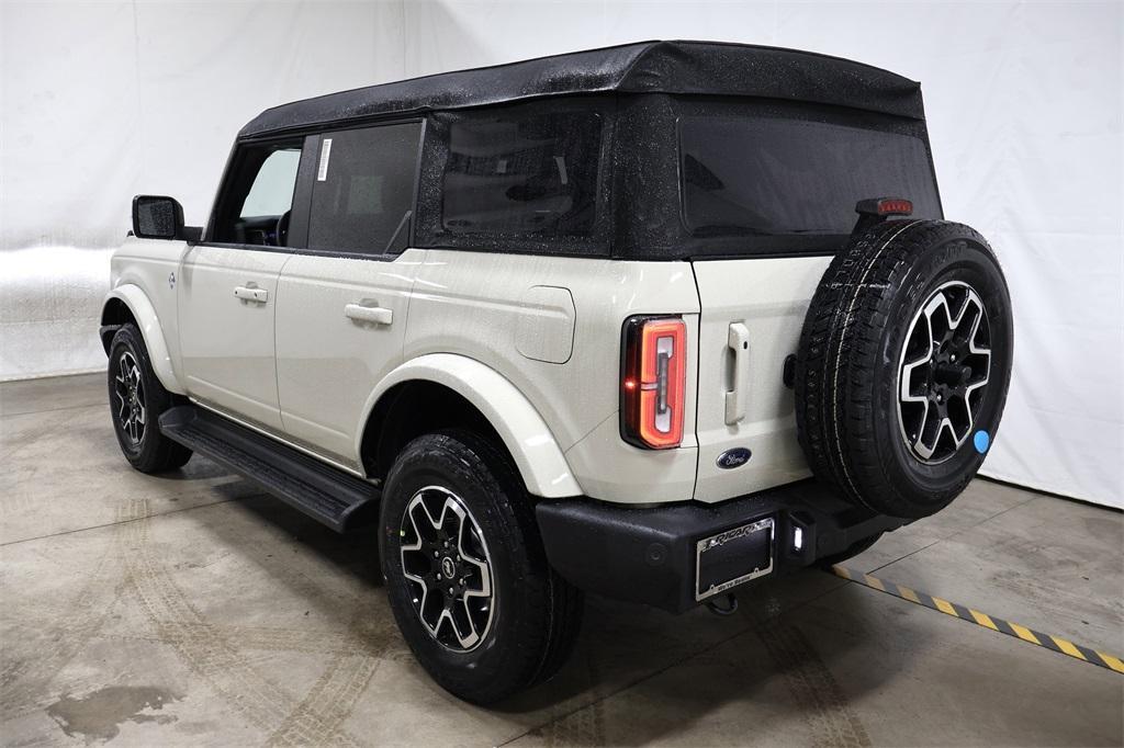 new 2025 Ford Bronco car, priced at $52,025