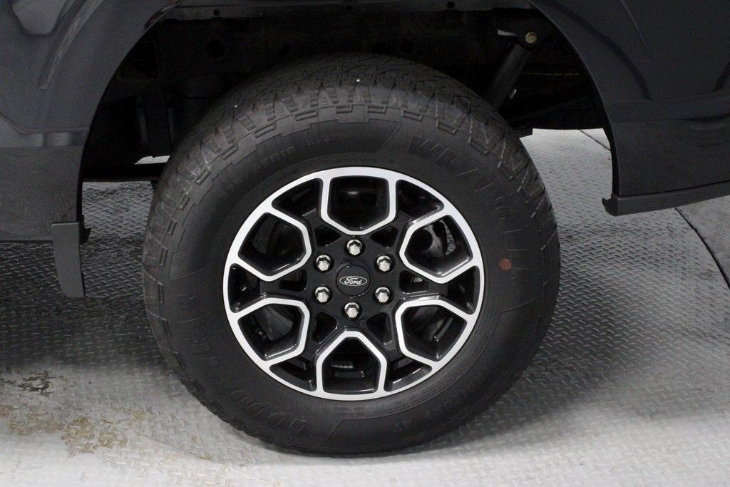 used 2022 Ford F-150 car, priced at $33,164