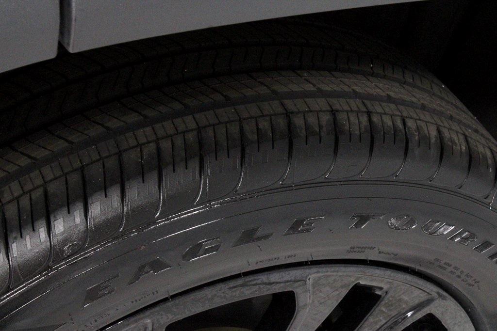 used 2022 GMC Acadia car, priced at $20,281