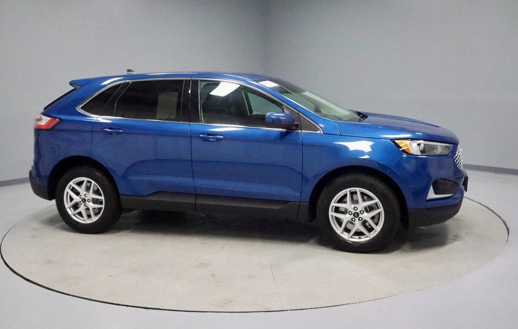 used 2024 Ford Edge car, priced at $27,839
