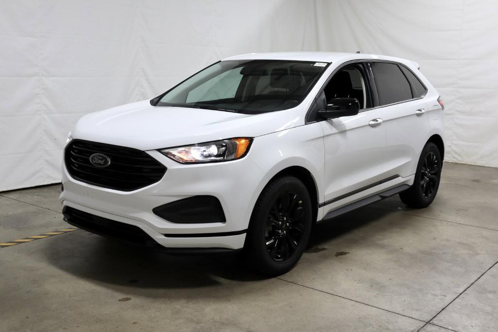 new 2024 Ford Edge car, priced at $39,855