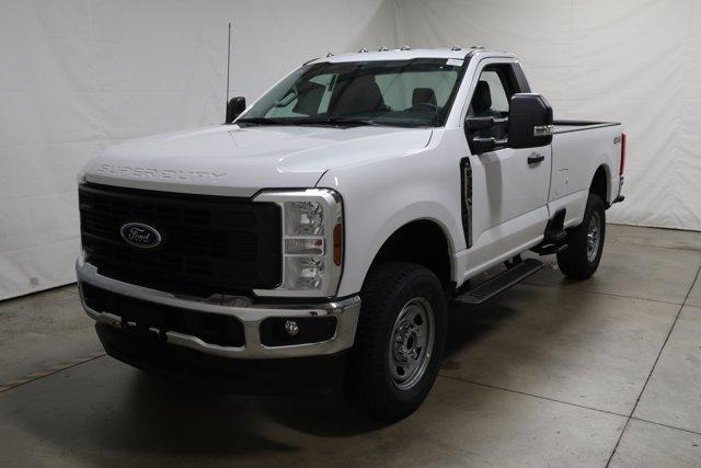 new 2024 Ford F-350 car, priced at $51,451