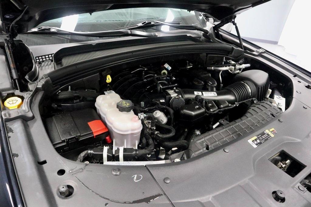 used 2024 Jeep Grand Cherokee car, priced at $35,689