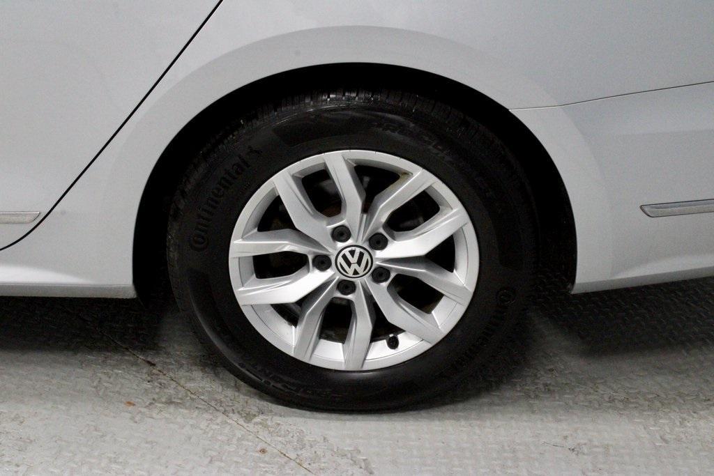 used 2016 Volkswagen Passat car, priced at $9,985
