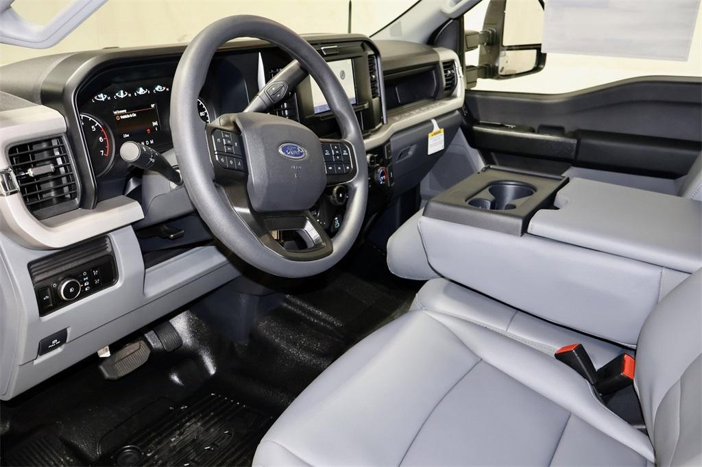 new 2025 Ford F-350 car, priced at $57,565