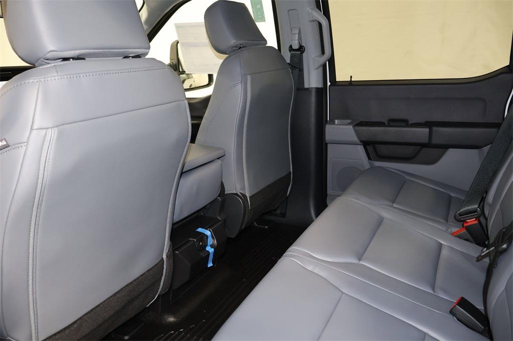 new 2025 Ford F-350 car, priced at $57,565