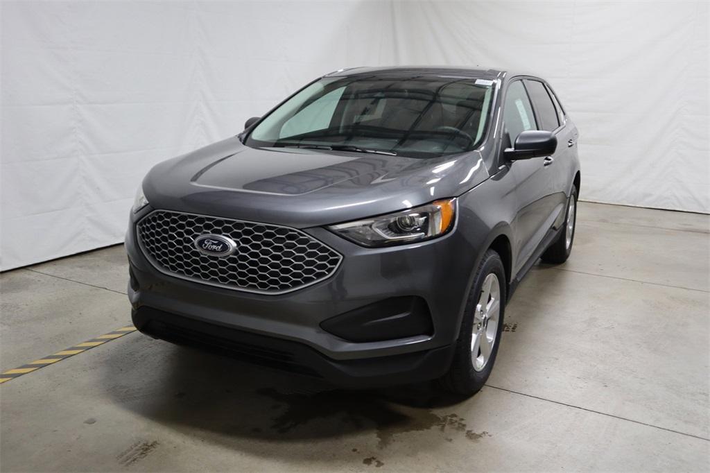 new 2024 Ford Edge car, priced at $38,460