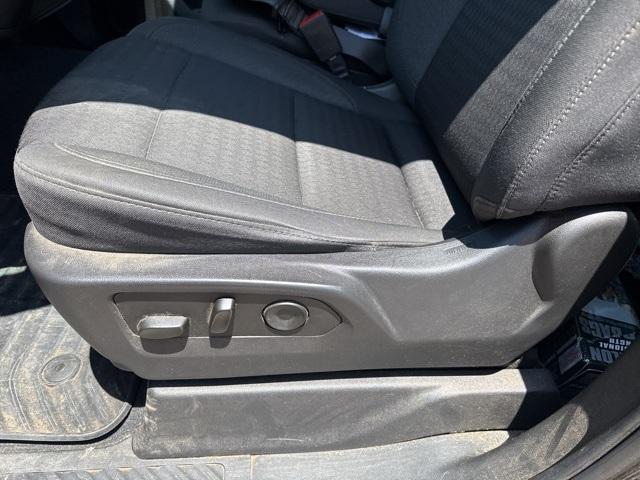 used 2022 Chevrolet Silverado 1500 car, priced at $28,700