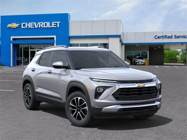 new 2025 Chevrolet TrailBlazer car, priced at $26,475