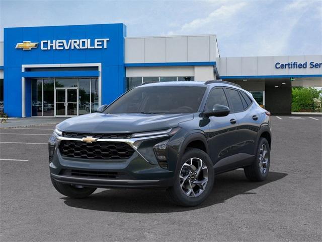 new 2025 Chevrolet Trax car, priced at $24,735