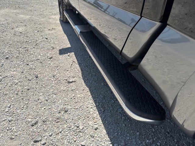 used 2021 Nissan Titan car