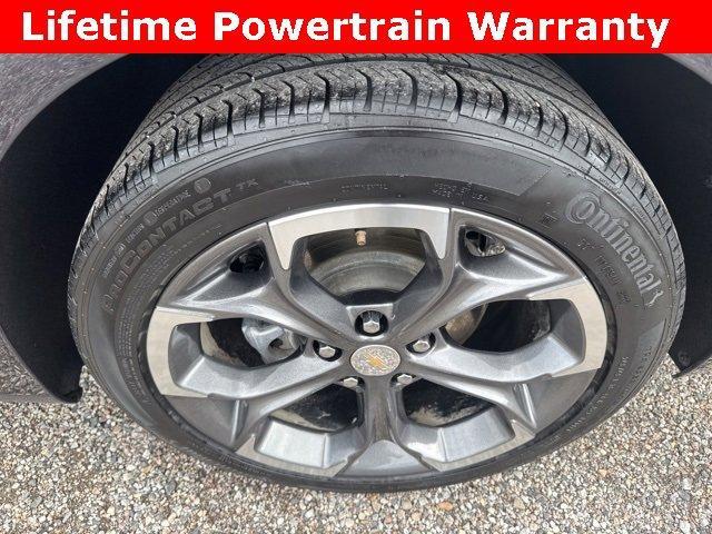 used 2023 Chevrolet Malibu car, priced at $19,000