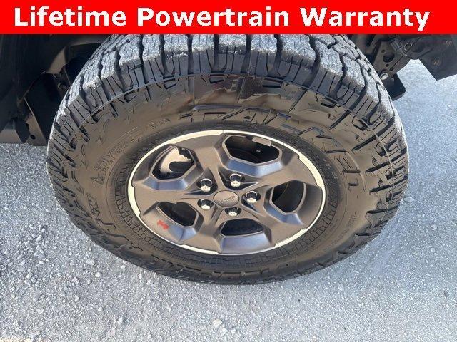 used 2022 Jeep Gladiator car, priced at $33,400