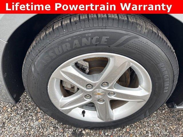 used 2023 Chevrolet Malibu car, priced at $18,400