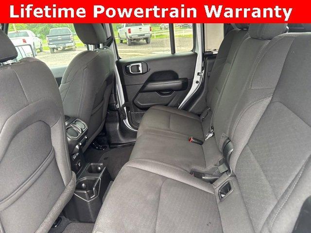 used 2023 Jeep Gladiator car, priced at $31,400