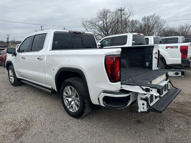 used 2022 GMC Sierra 1500 car, priced at $45,200