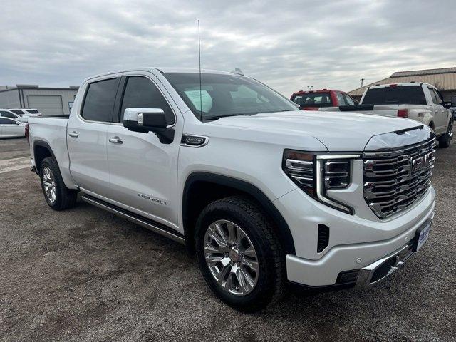 used 2022 GMC Sierra 1500 car, priced at $45,200