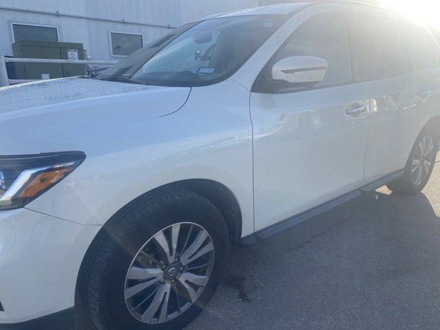 used 2019 Nissan Pathfinder car, priced at $20,000