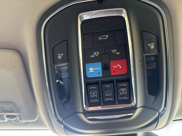 used 2023 Jeep Grand Cherokee car, priced at $33,000